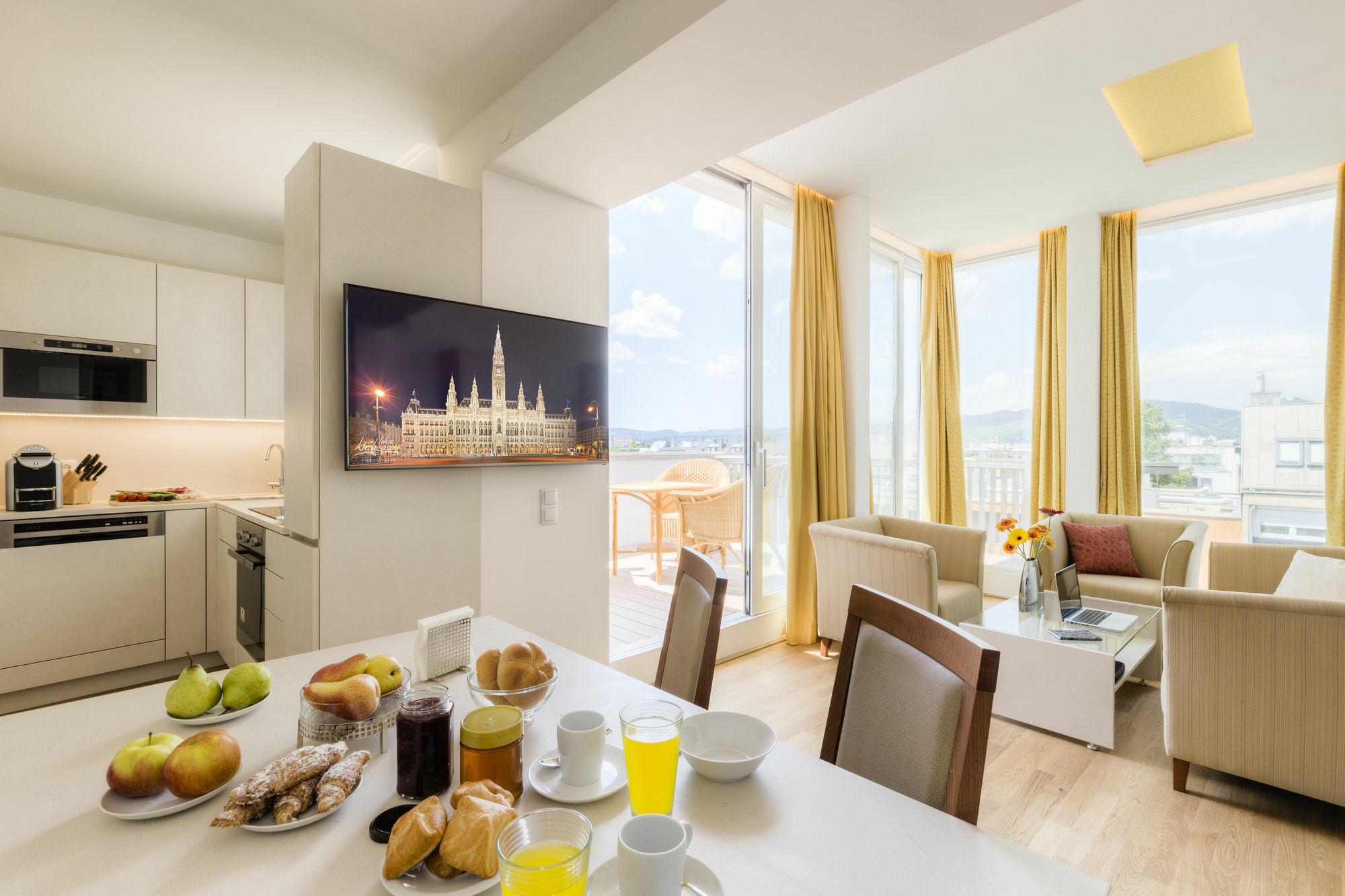 Grand Danube Apartment Wien