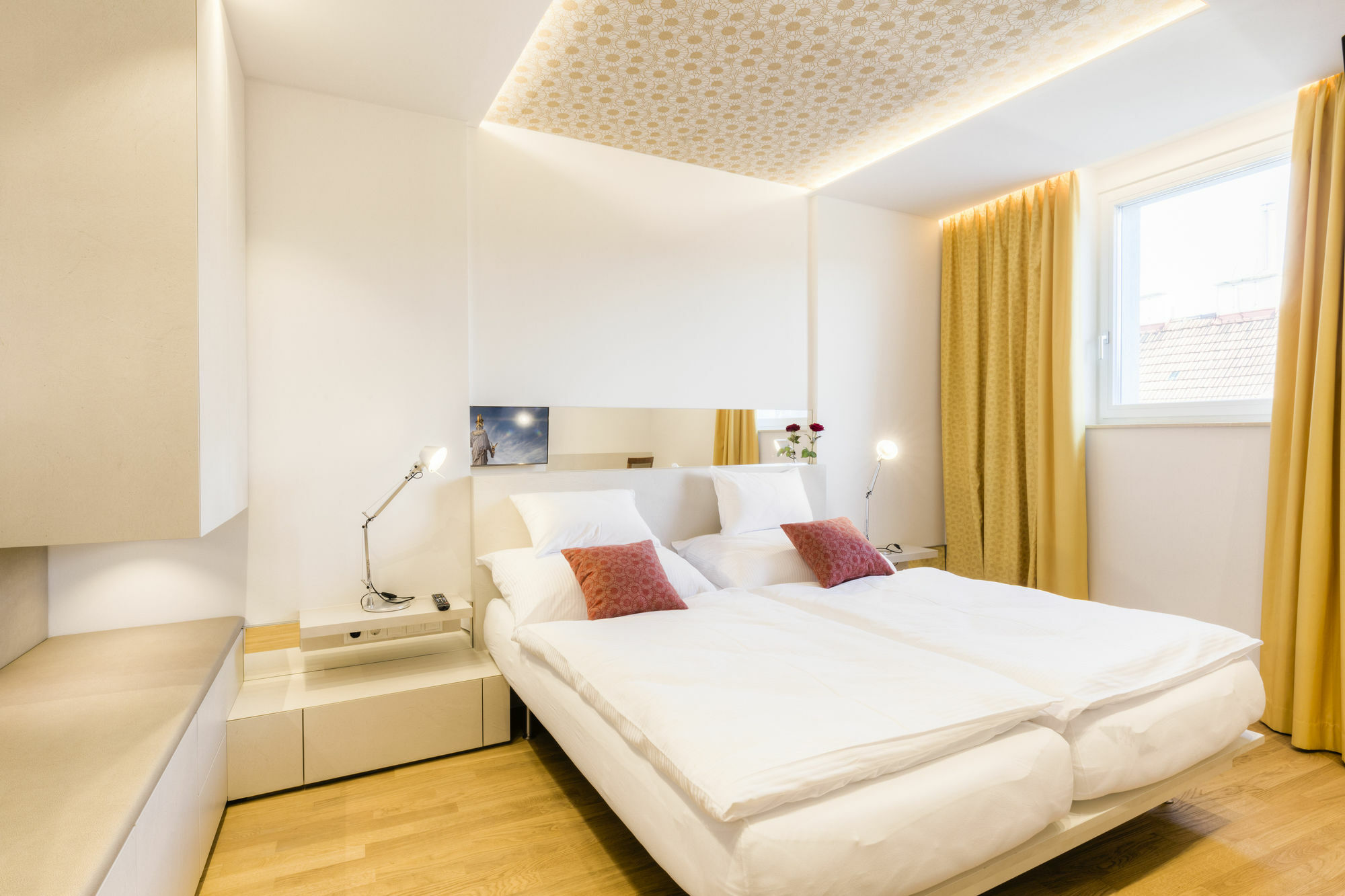 Grand Danube Apartment *